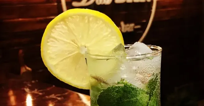 Фото заведения Dos Bar